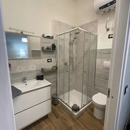 Tanda בית הארחה *